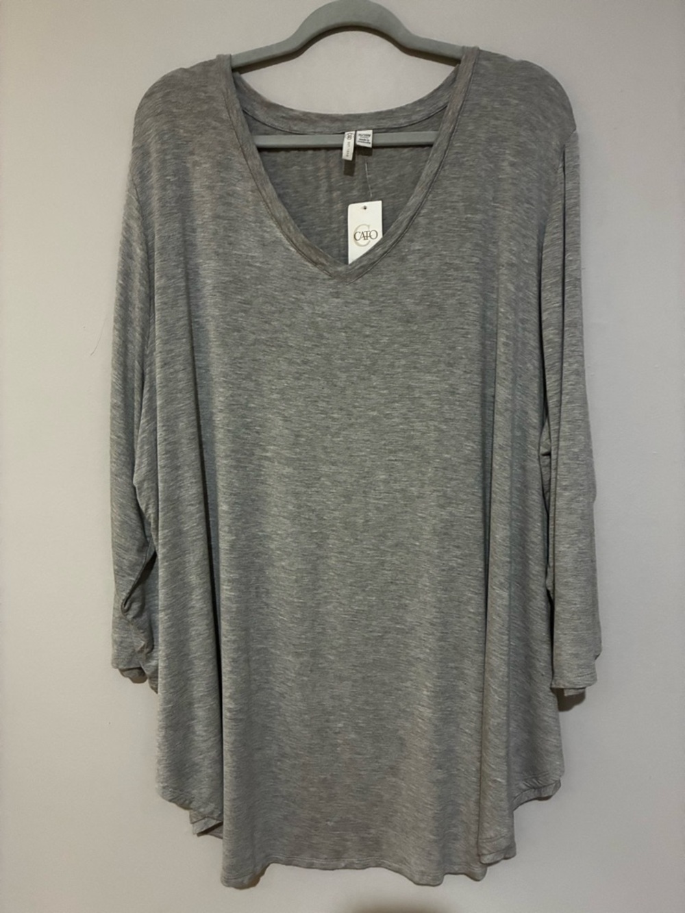 Cato Gray V-Neck Long Sleeve Tunic Top size 26 / 28W